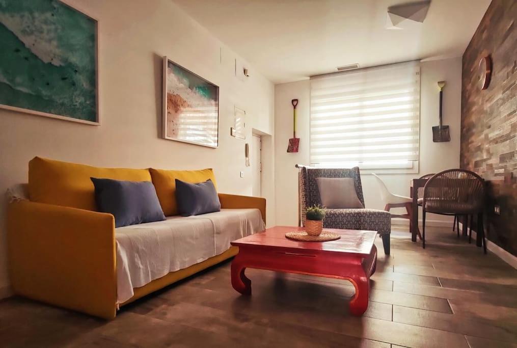 טורמולינוס Jos'S House. Thai Loft 50Mt To La Carihuela Beach מראה חיצוני תמונה